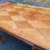 Table à manger rectangulaire extensible Louis XV en bois massif 220cm