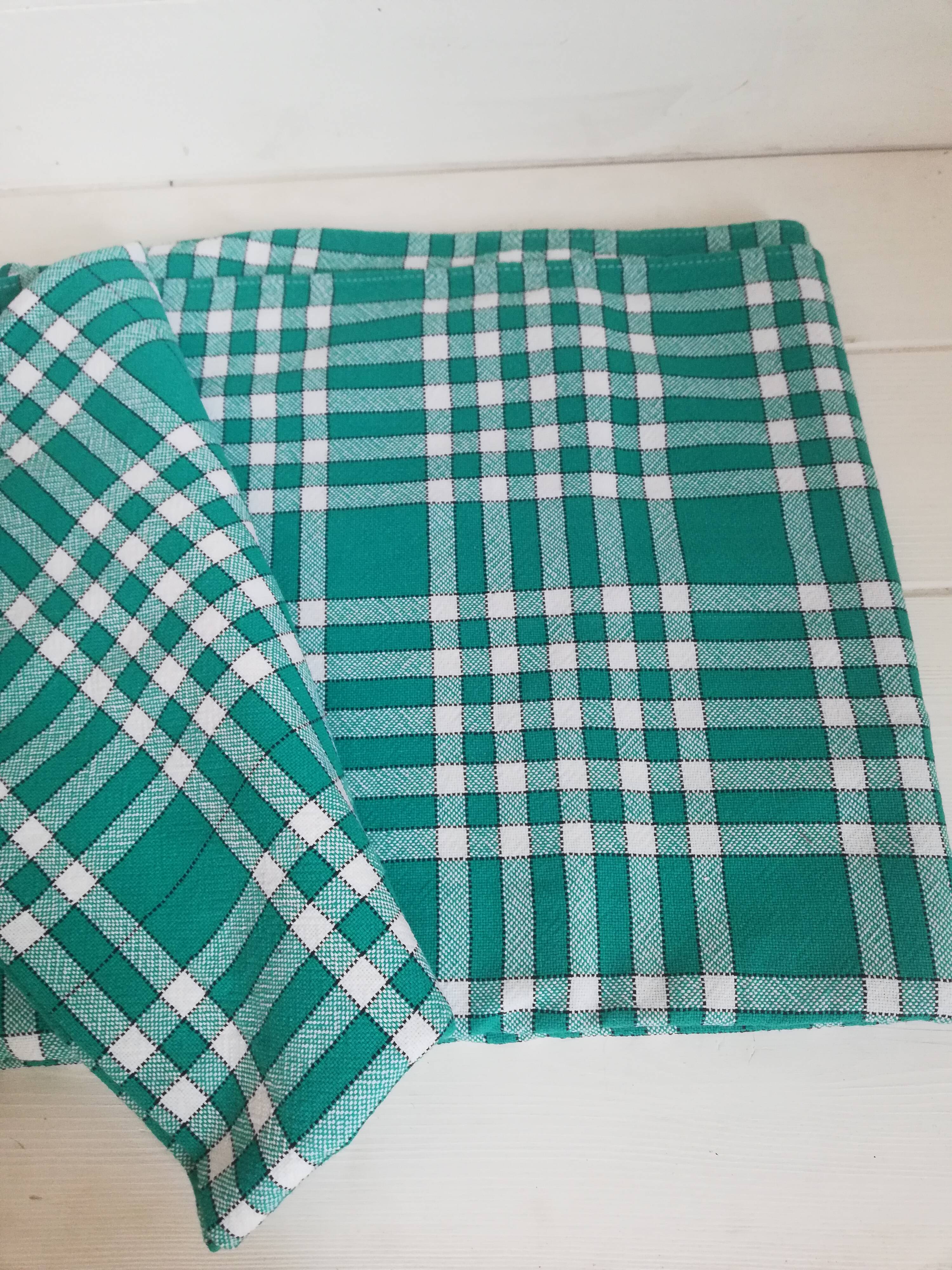 Vintage gingham tablecloth 250 x 150
