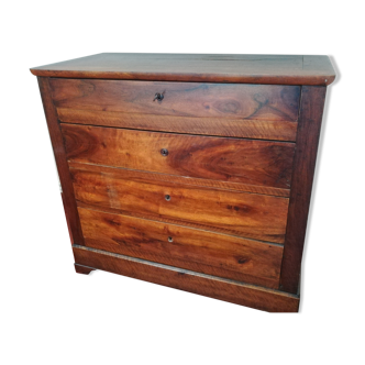 Molded walnut chest of drawers