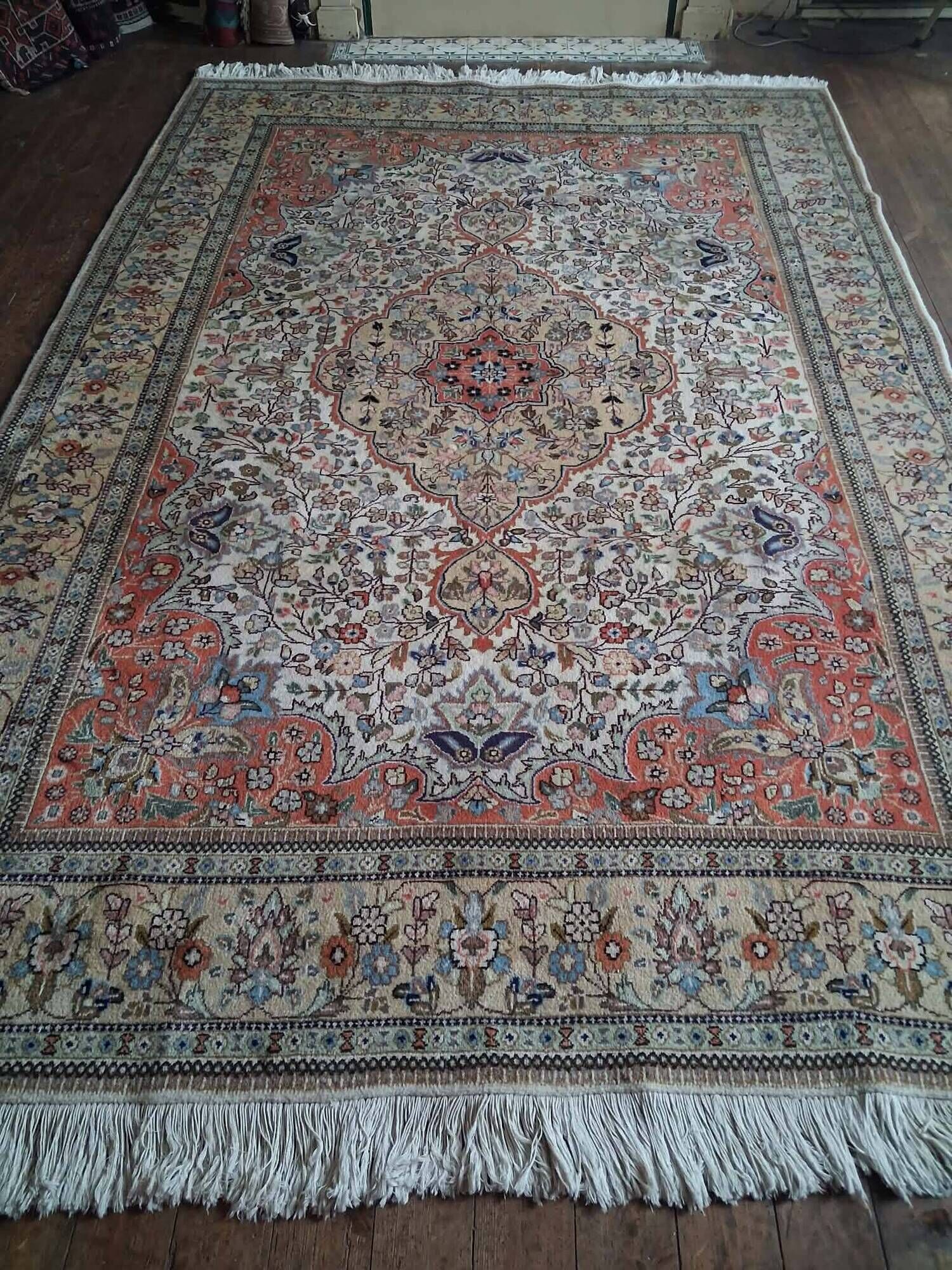 Handmade Tabriz Persian rug 300x203cm