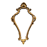 Vintage shell mirror in gold plaster