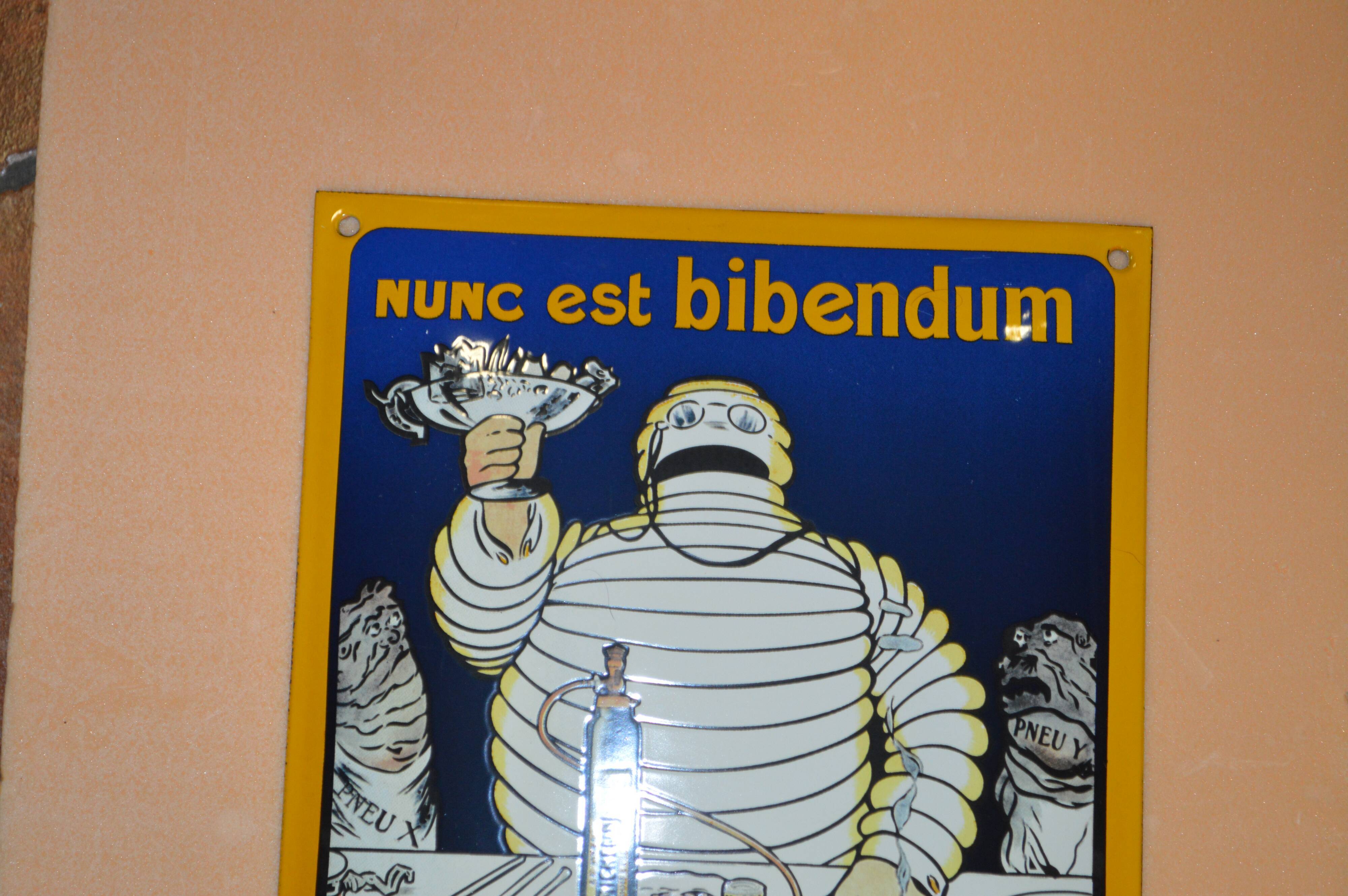 Enamelled plate "Michelin"