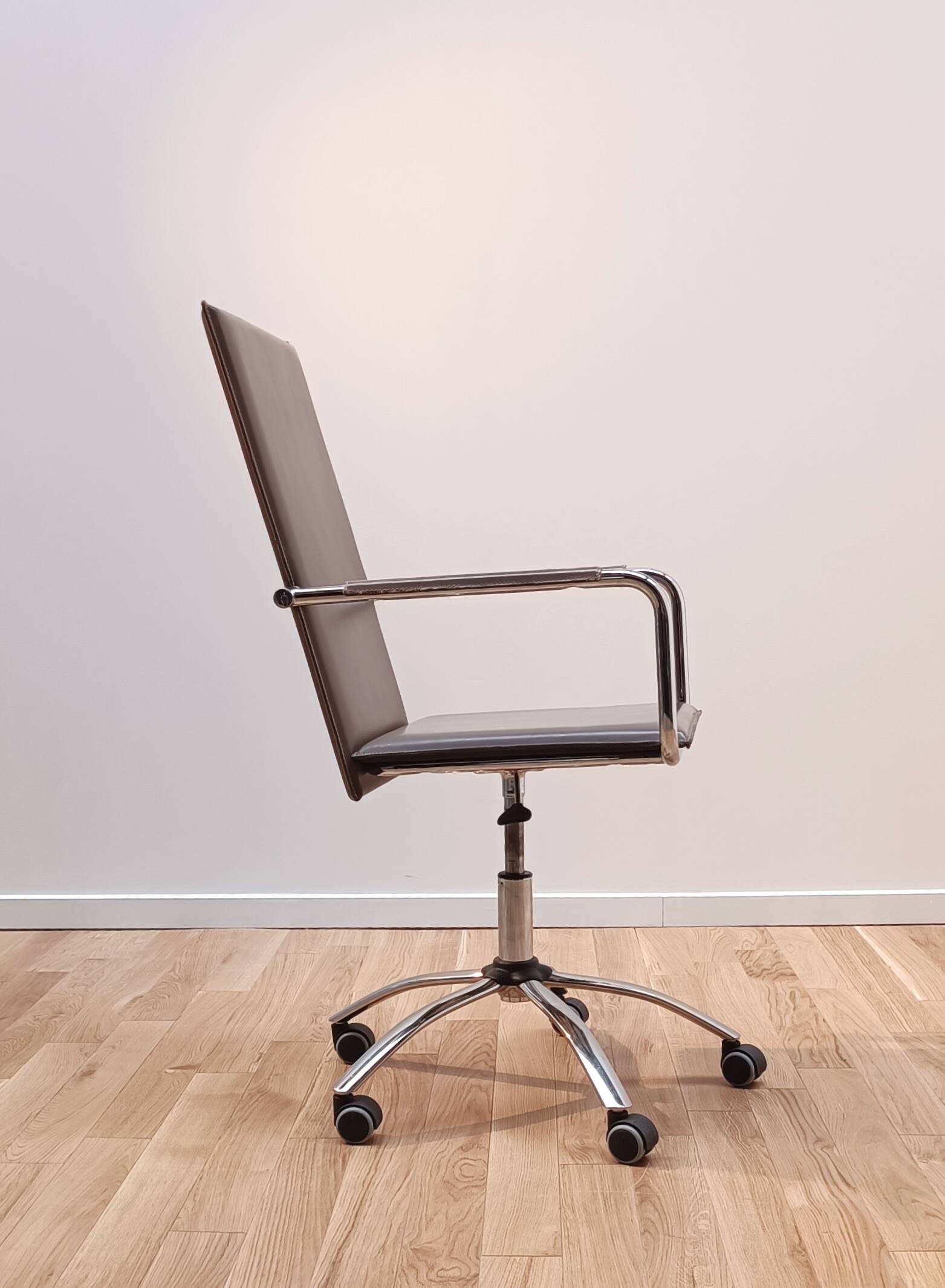 Midj Vivo office chair