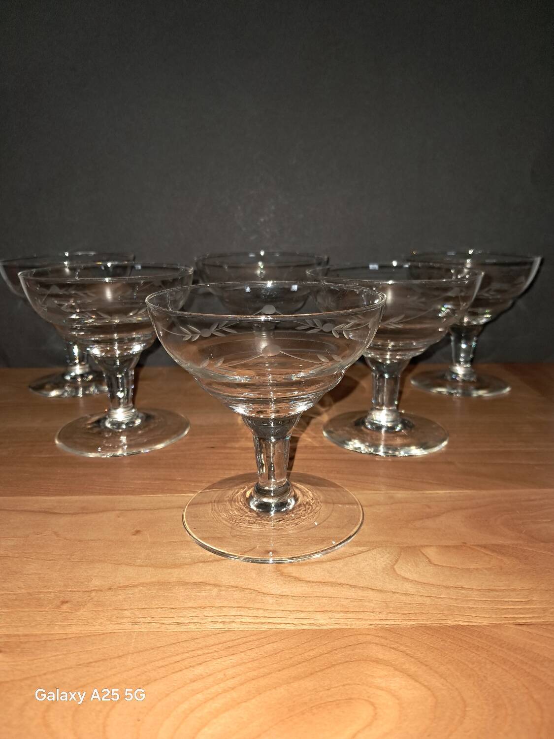 6 coupes à champagne gravées, années 30-40