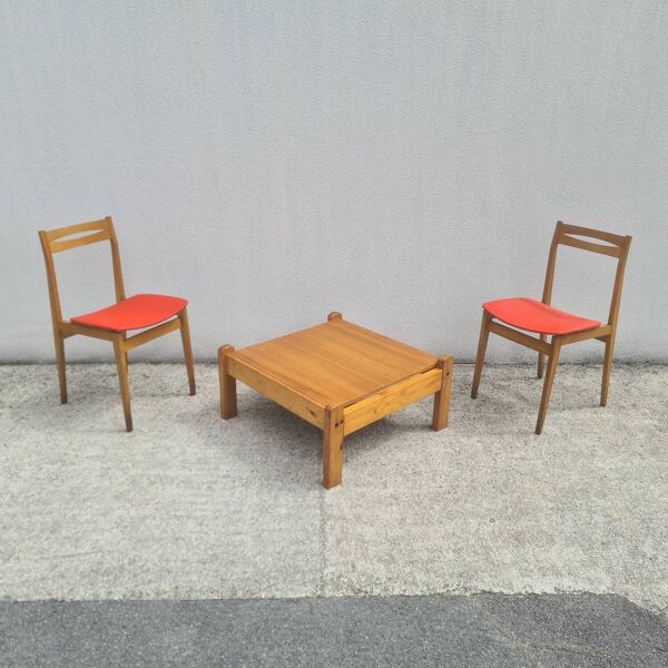 Table basse carrée brutaliste, pin massif, vintage