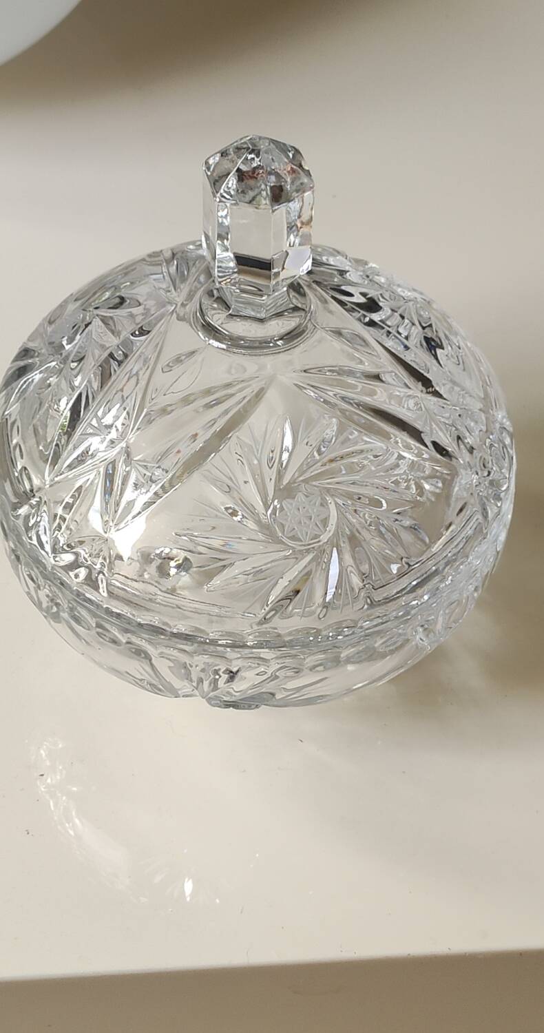Bohemian cut crystal candy dish. Sophisticated star motifs.
