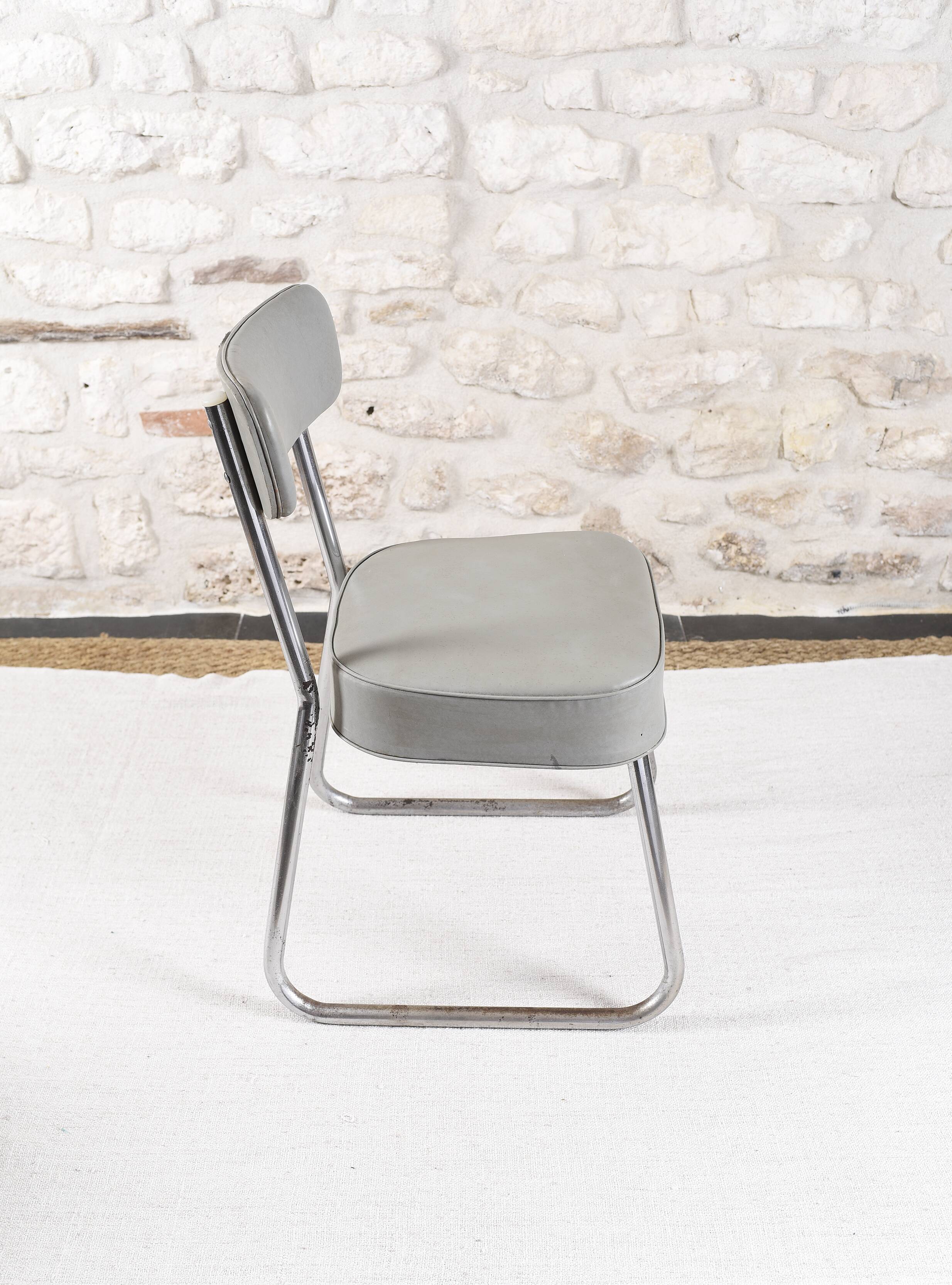 Industrial office chair