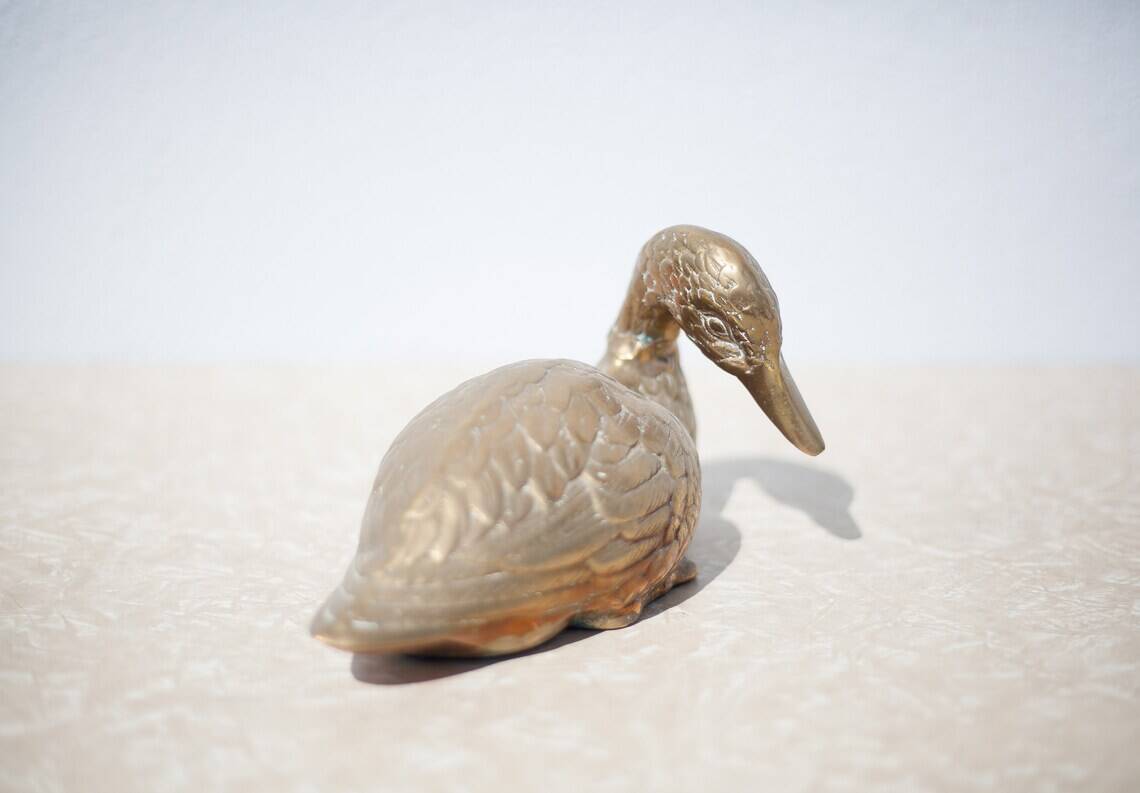 Brass duck, vintage duck figurine, brass animal, brass statue, duck statue, lying duck