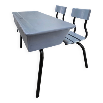 Renovated school desk for 2 – Ideal for the new school year.