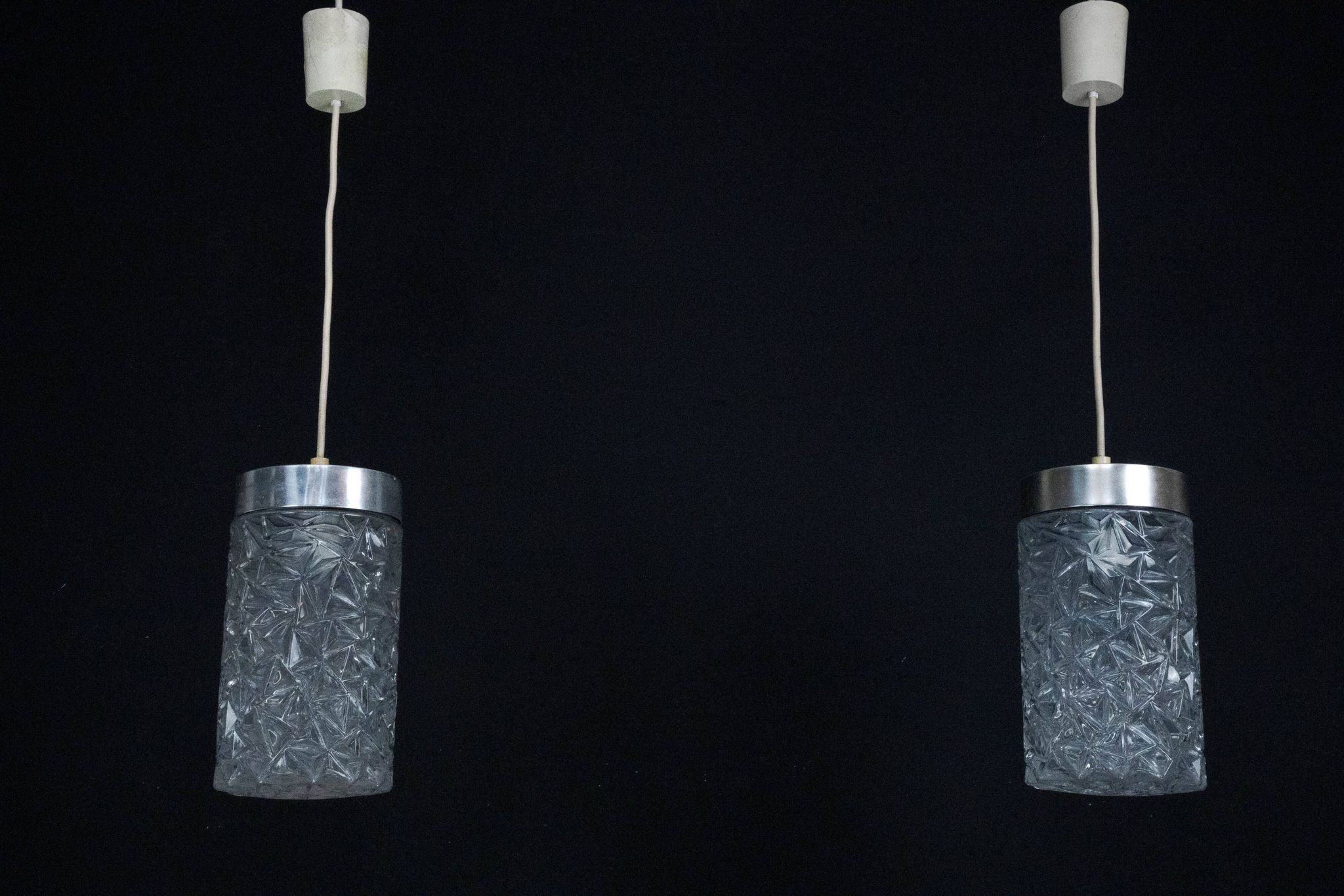 Pair of Italian Pendant Lights in Glass and Polished Aluminum, 1970s
