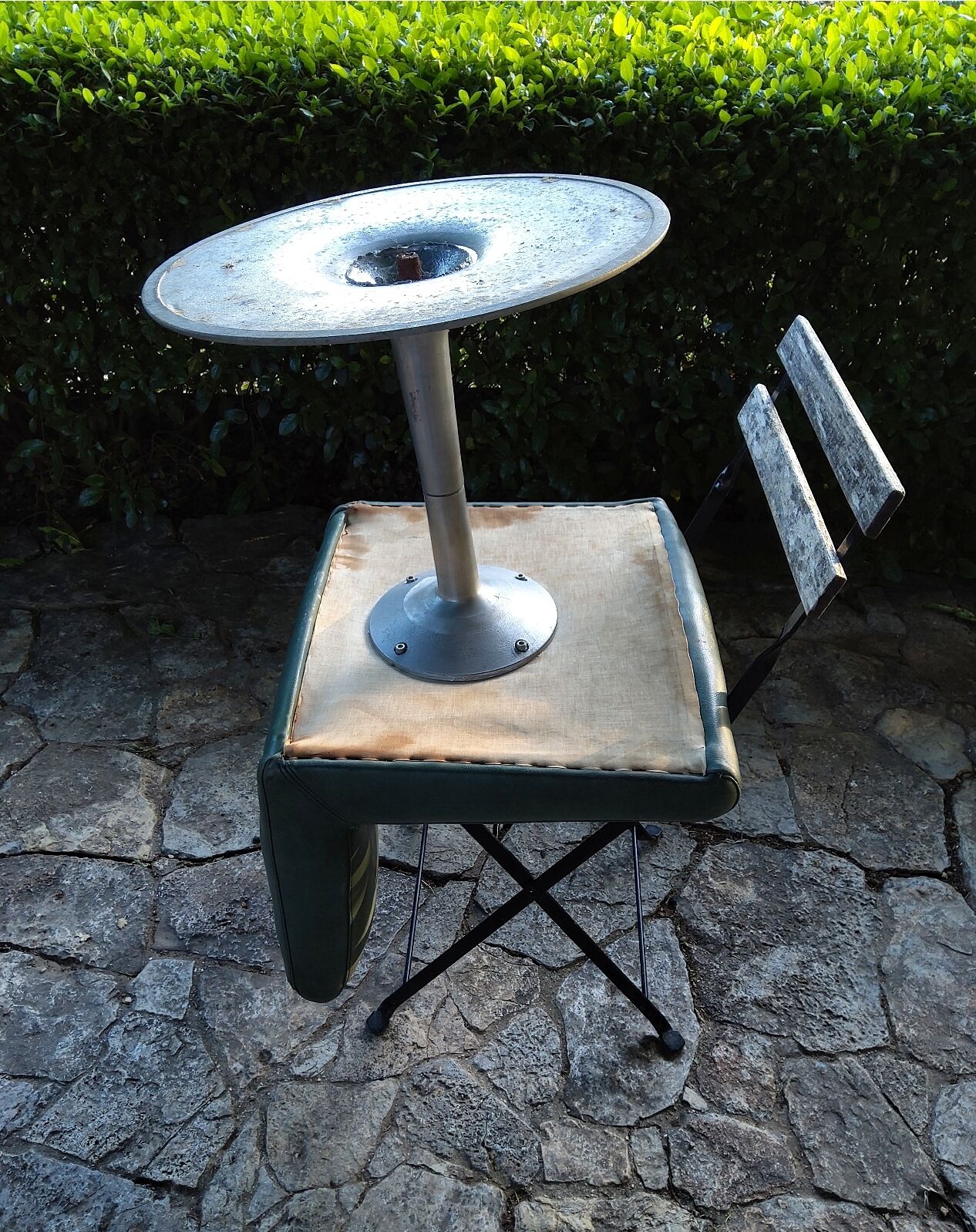 Vintage tulip foot armchair