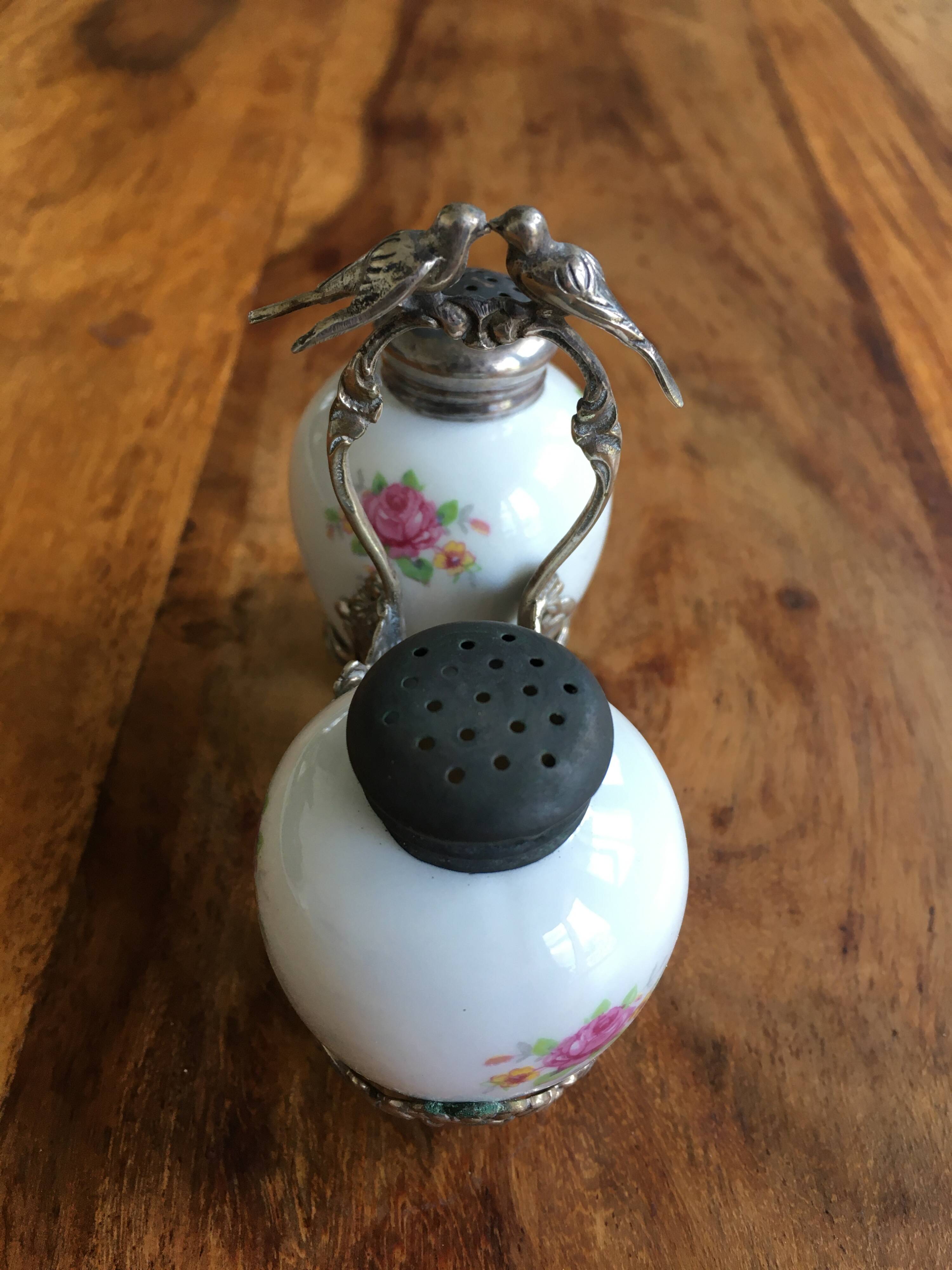 Salt and pepper shaker set 1960s