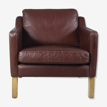Chaise en cuir brun classique danois