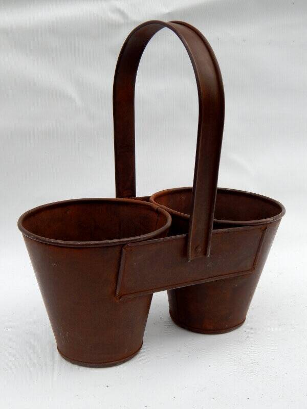 Double pot with metal handle hidden pot indian brocante