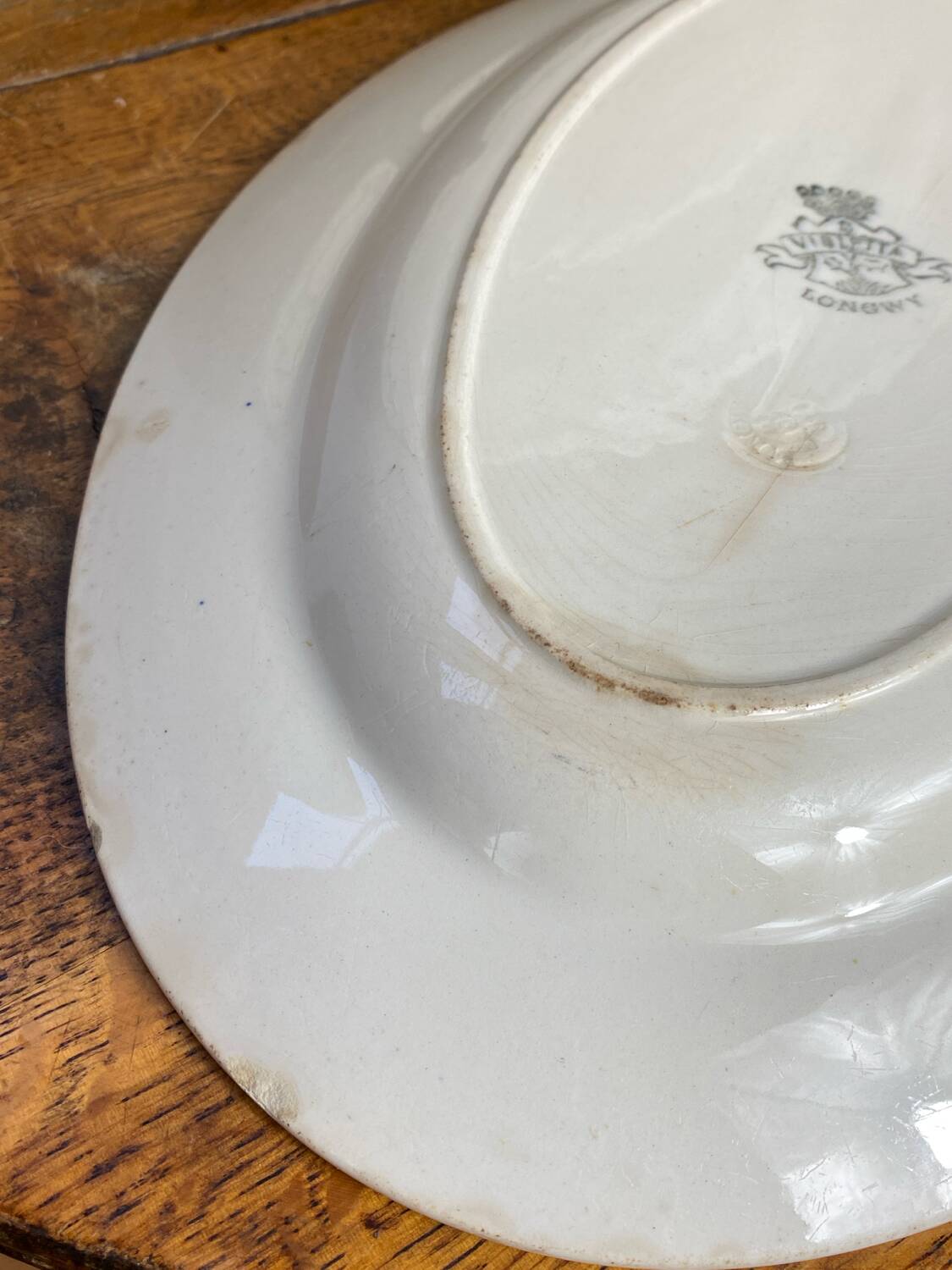Service plates, ironstone, Violetta collection, Longwy