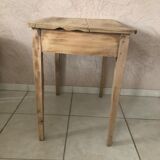 Farm table