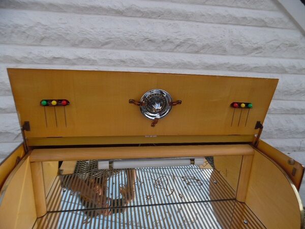 Art deco bar furniture