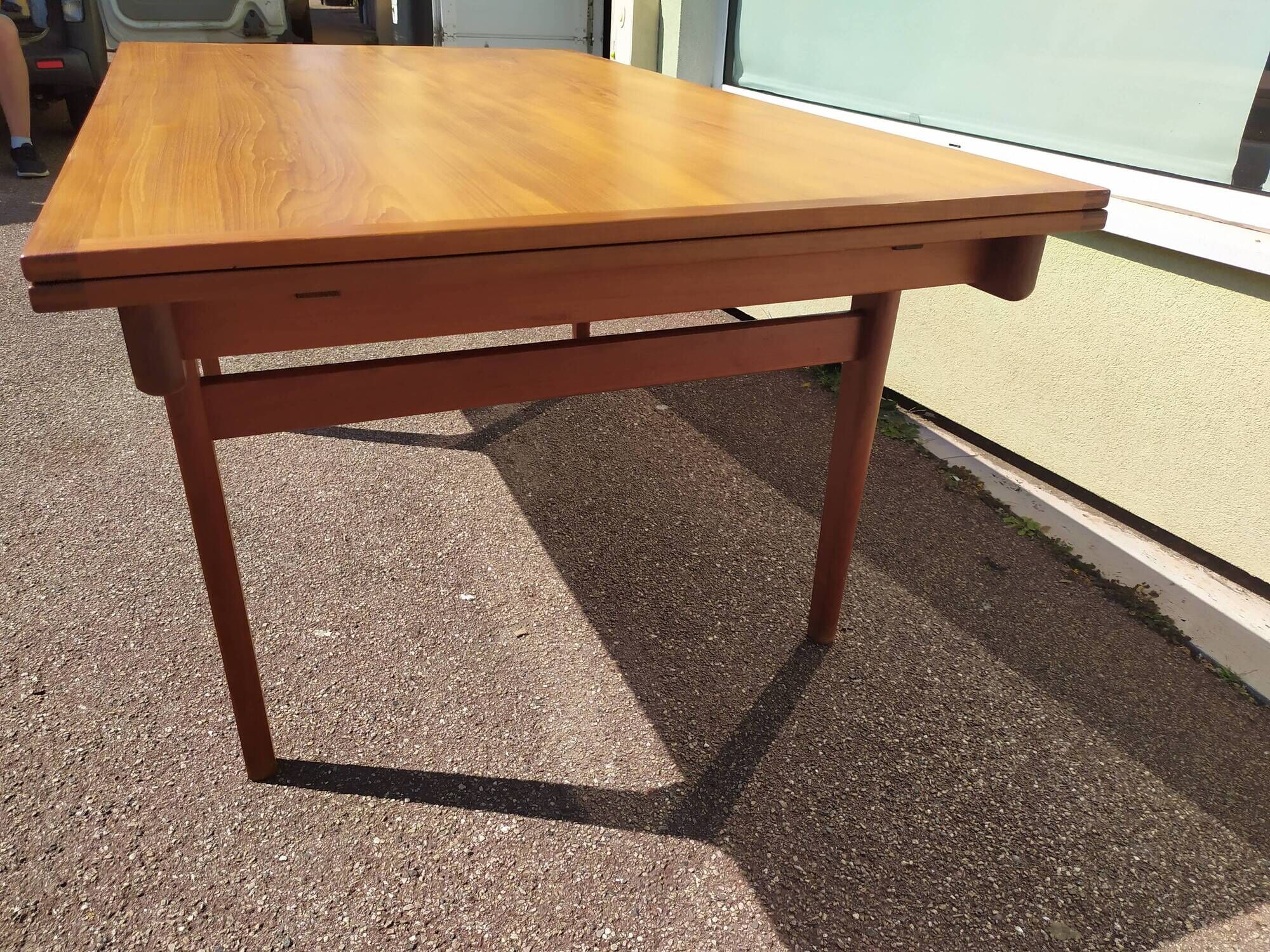 Scandinavian teak dining table with extension 6 to 10 people Henning Kjaernulf