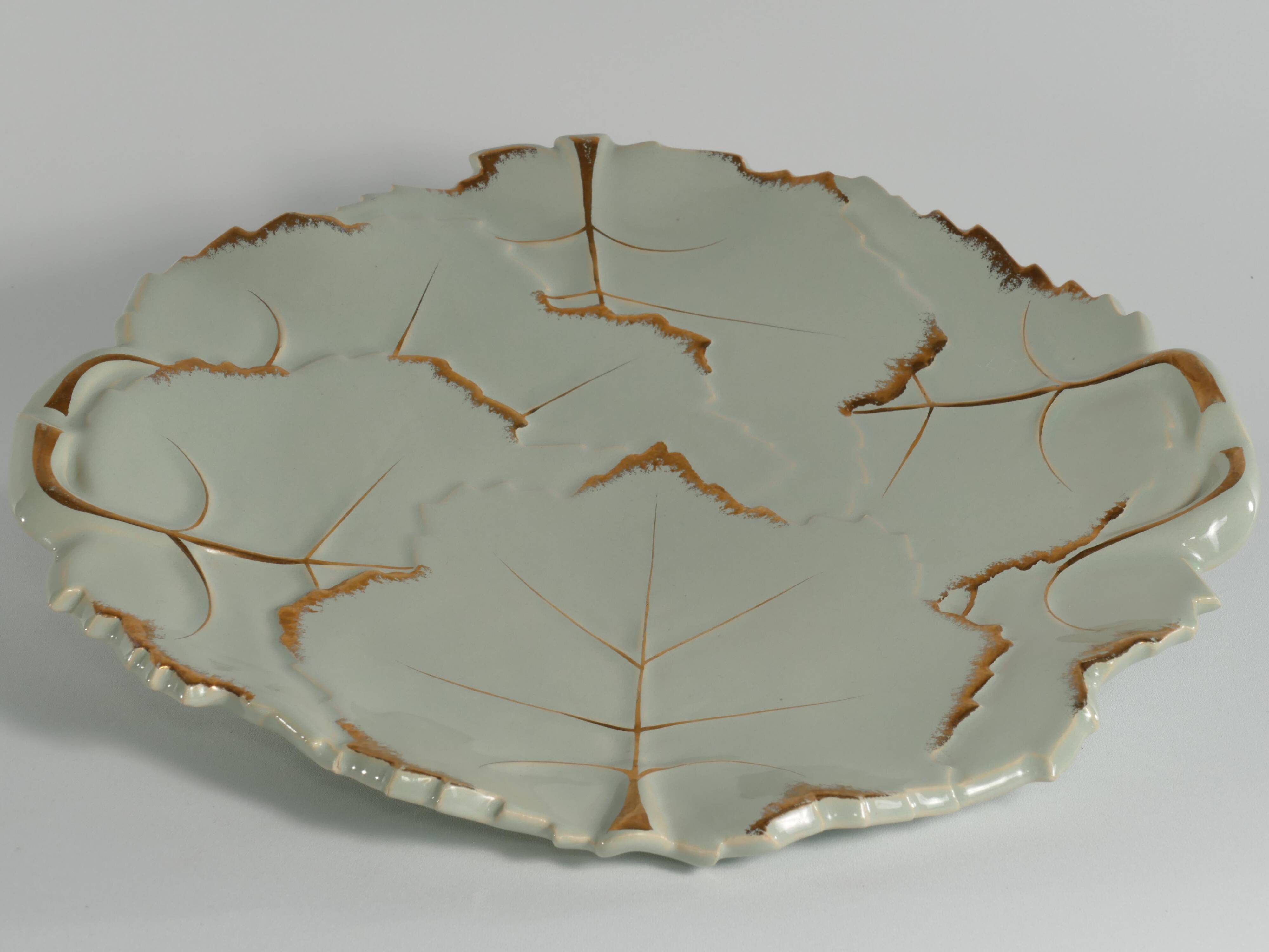 Art Deco Pistachio and Gold Leaf Plates Viloca Paris Caffarelli