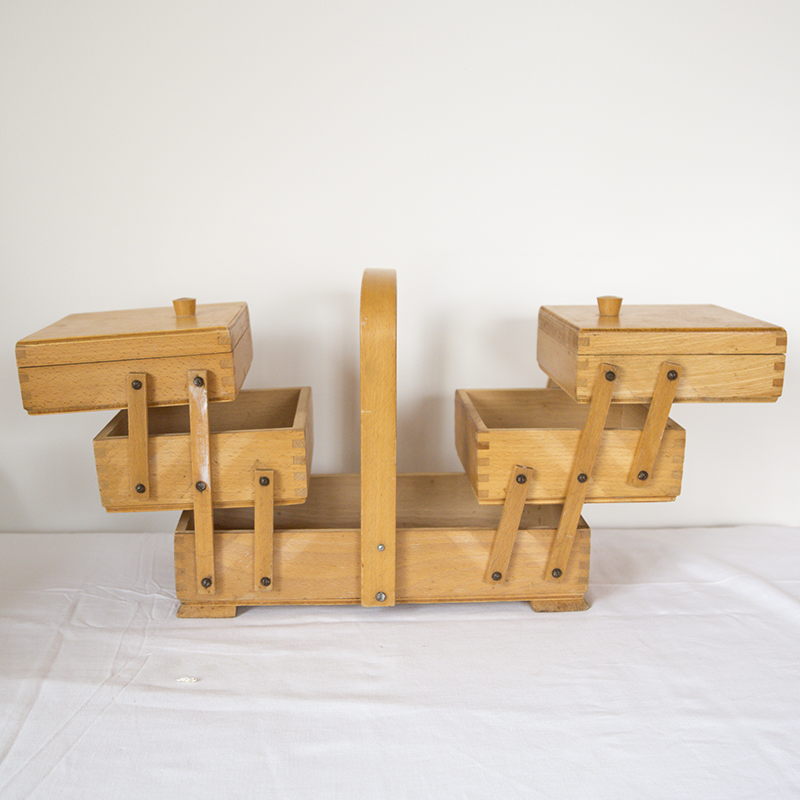 Wooden sewing worker