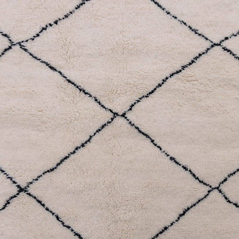 Tapis Marocain blanc à losanges classique