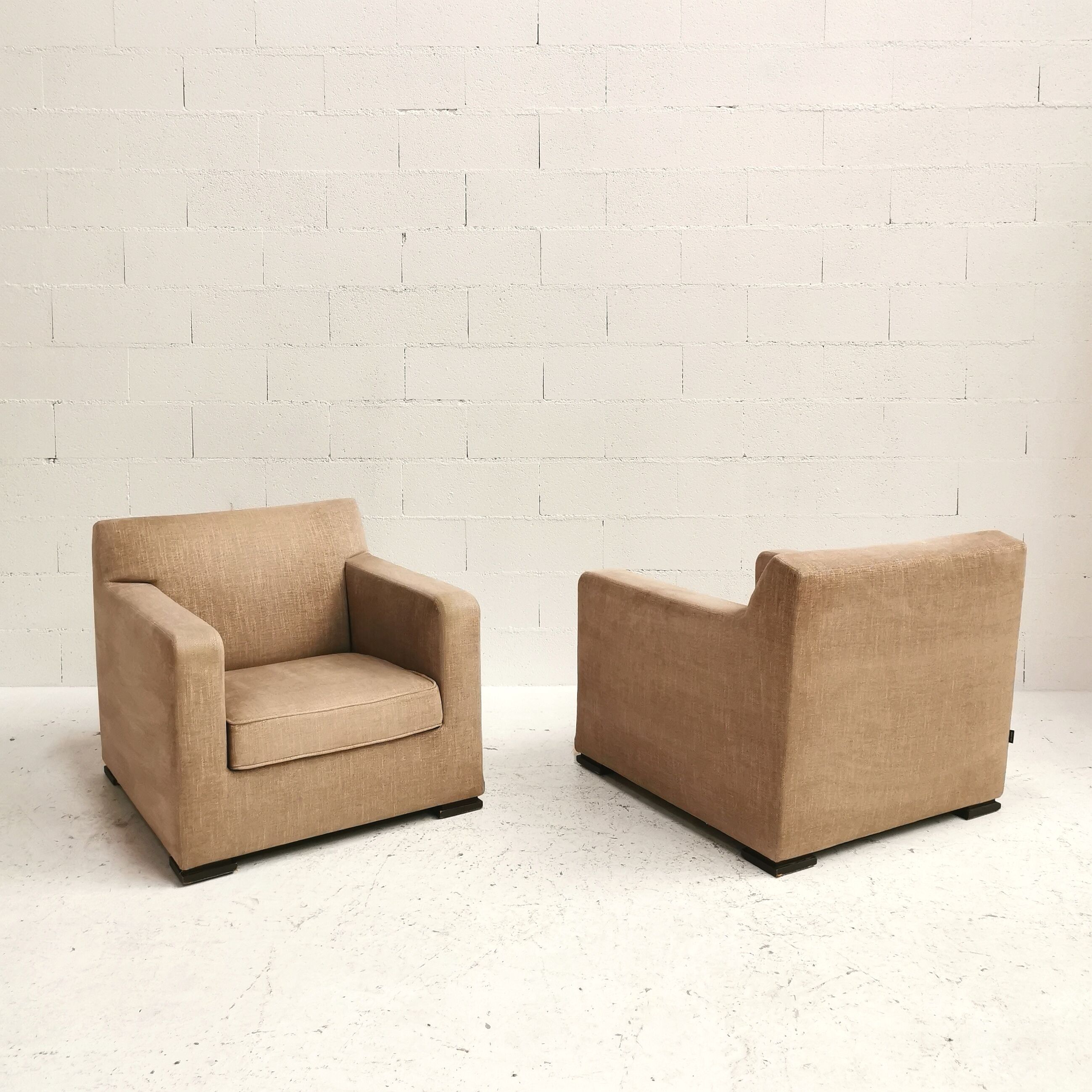 Paire de fauteuils contemporains, Ligne Roset