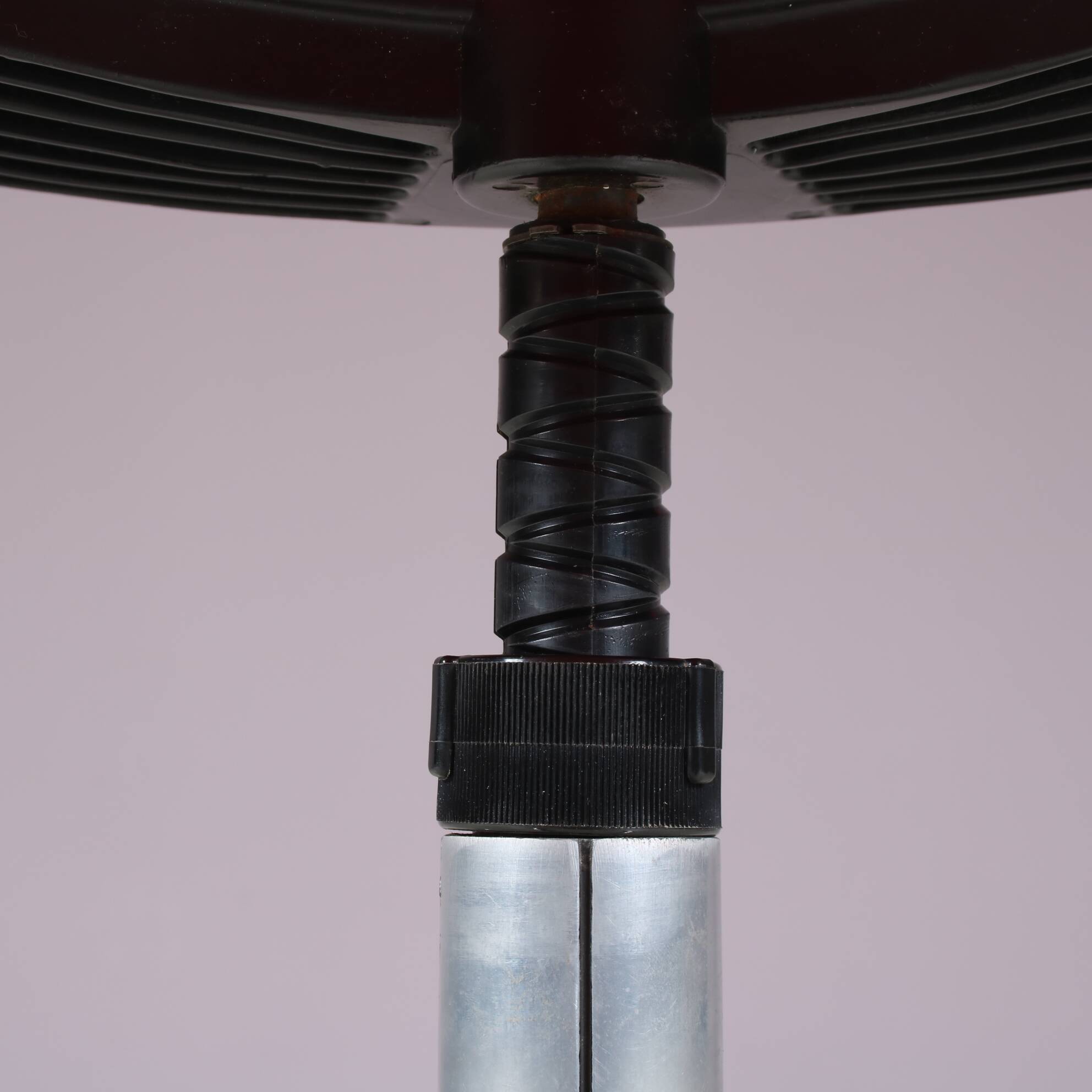 1980s “Modus” Desk chair by Osvaldo Borsani for Tecno, Italy