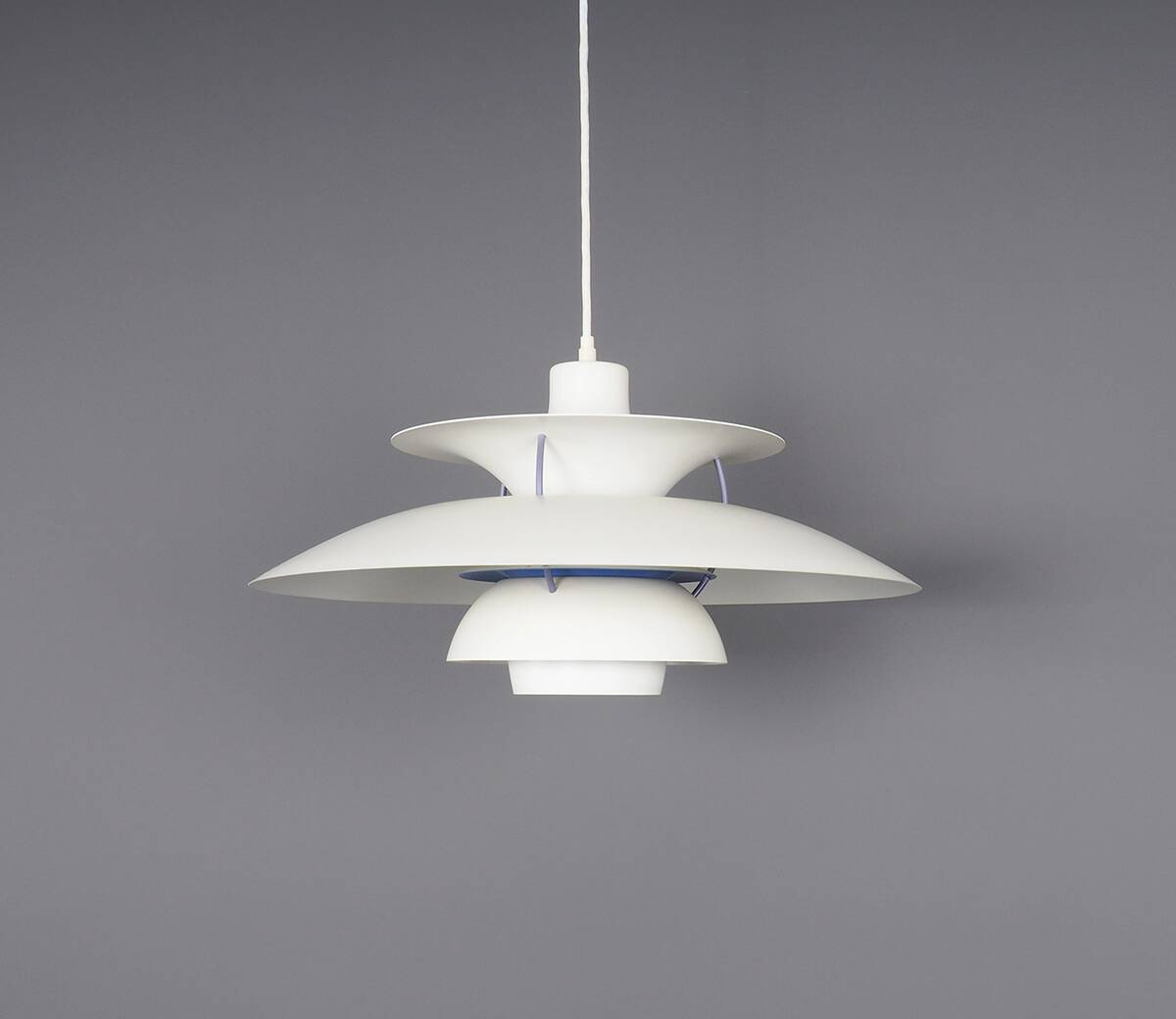 Louis Poulsen PH5 white hanging lamp, 1970s
