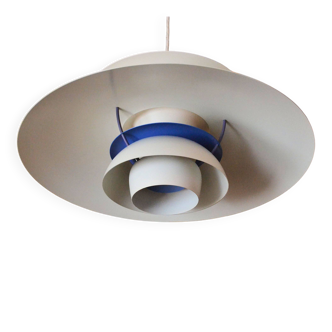 Louis Poulsen PH5 suspension design by Poul Henningsen (Denmark)