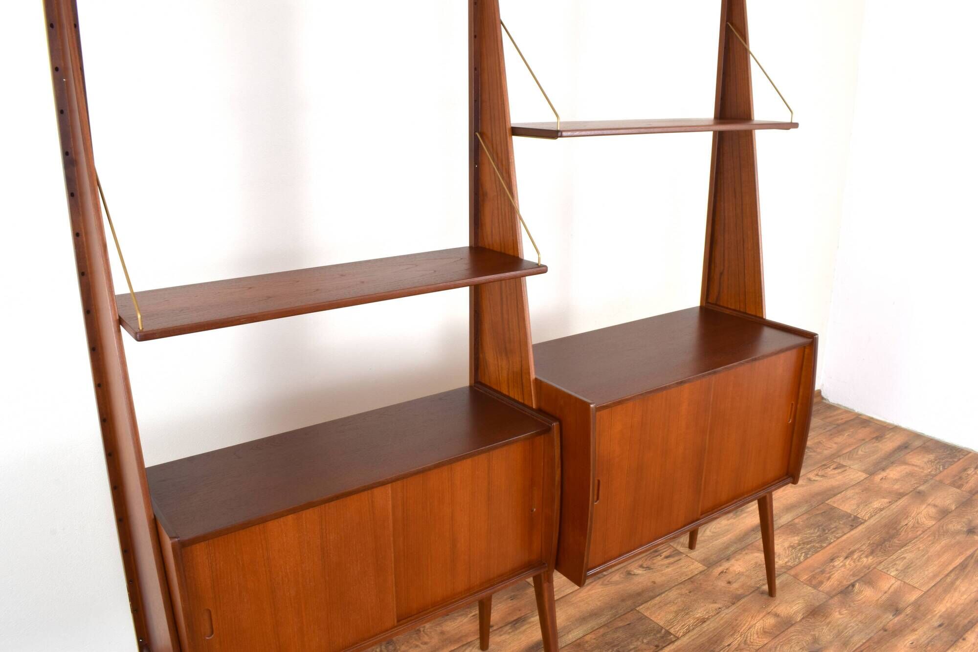 Mid-Century Teak Wall Unit „Panto” from Einar Raknes & Sønner Møbelfabrikk A/S, 1970s, Set of 2.