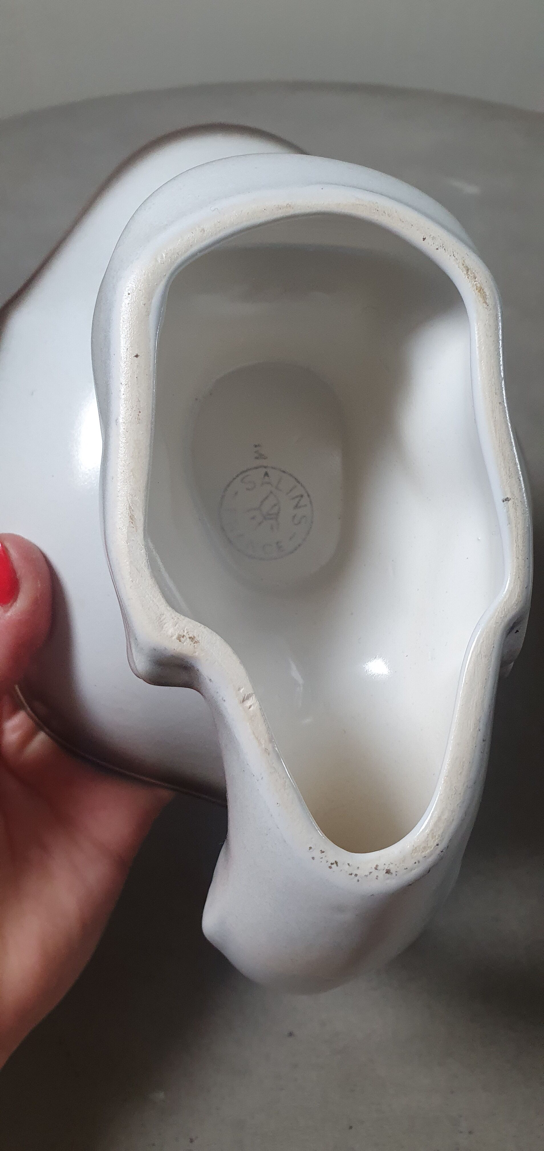 Gravy boats