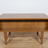 Mid-century freestanding oak desk, 1960s