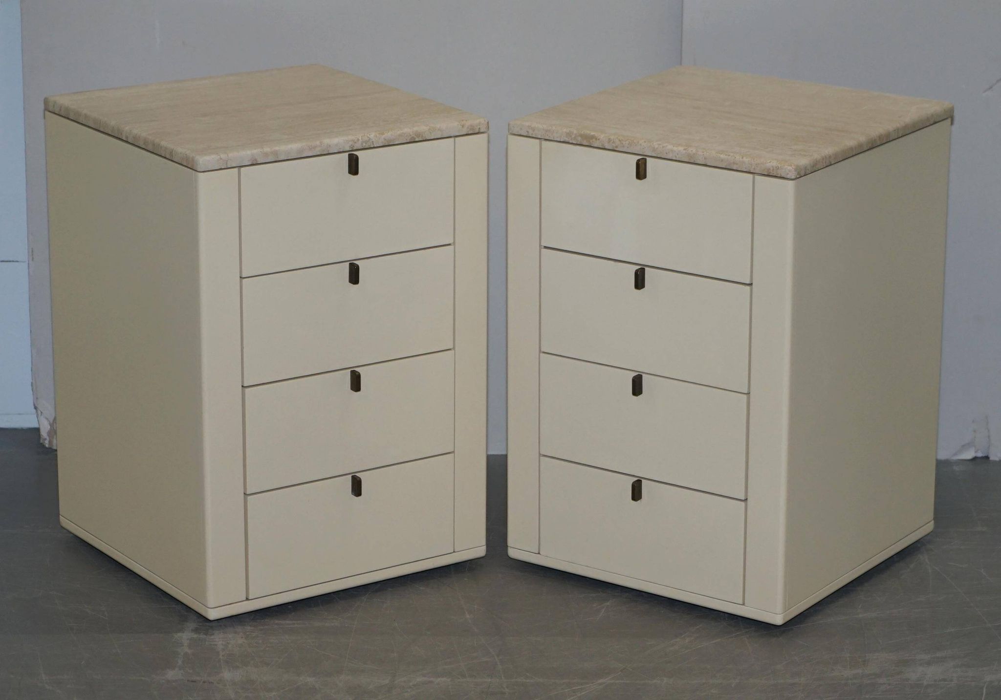 Interlubke marble chest of drawers