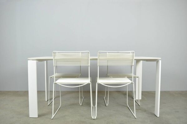 KARTELL / Table à manger italienne moderne vintage blanche / Ferruccio Laviani / 2000