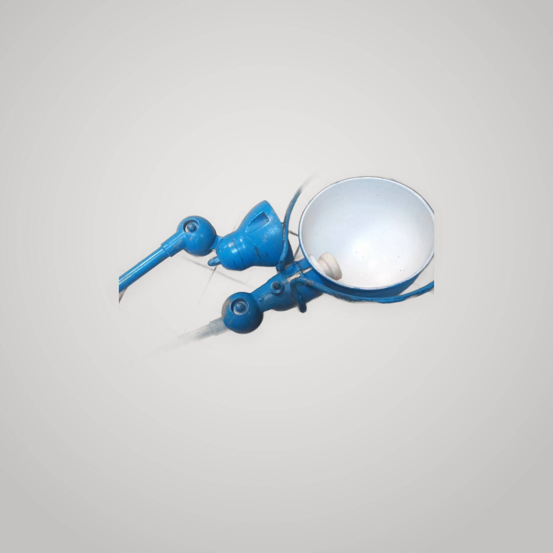 Jielde lamp with 2 arms