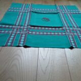 Embroidered tablecloth and napkin set