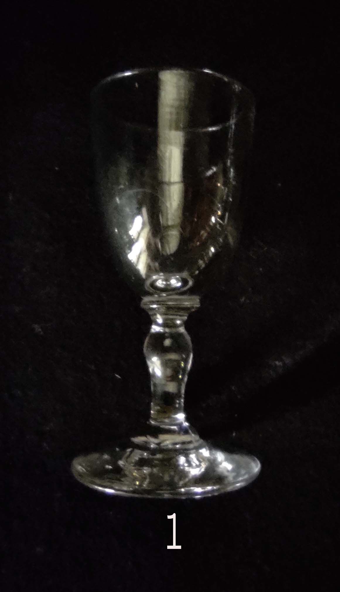 Bistro liquor glasses