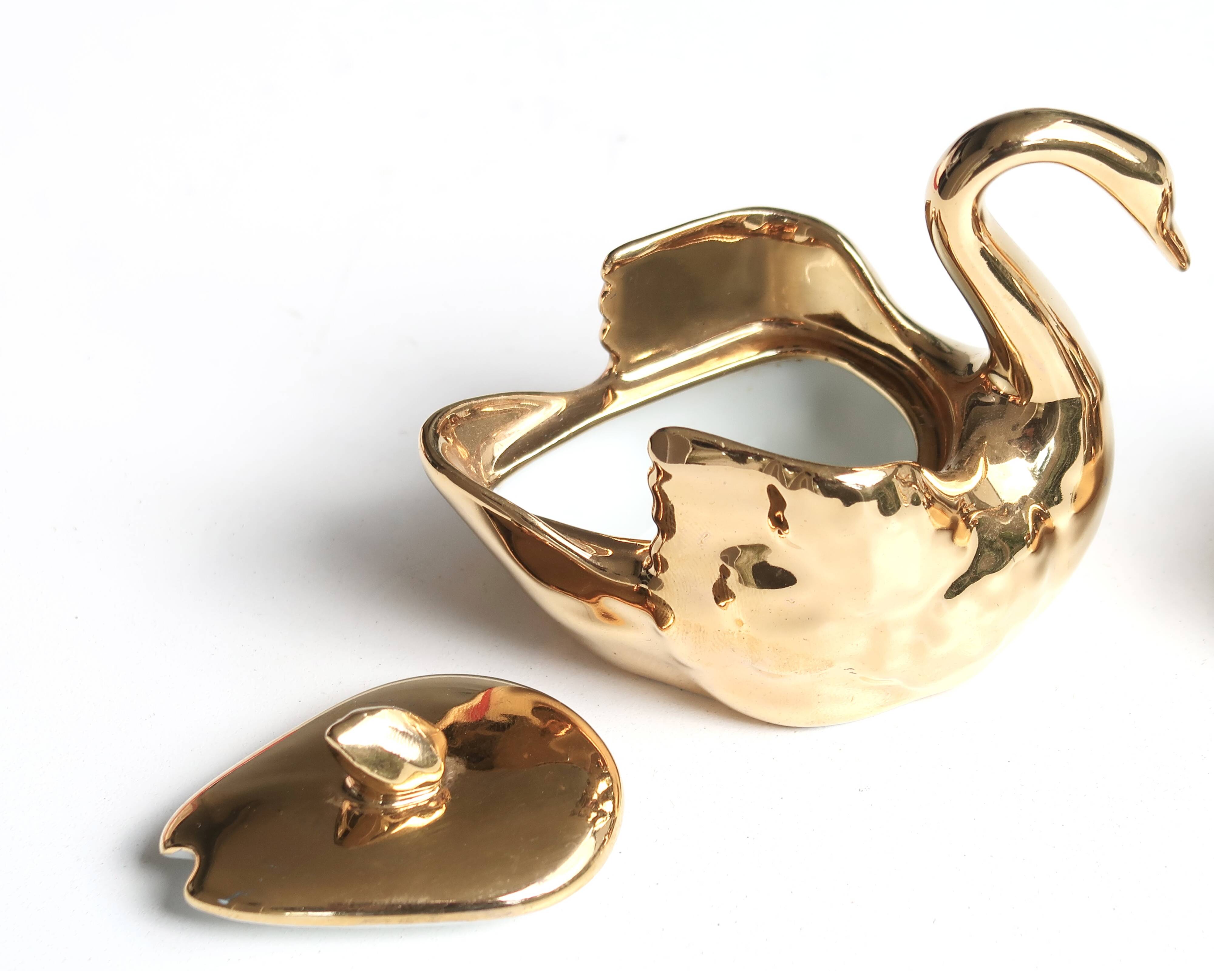 Swan salt shakers in Limoges porcelain, 1950s
