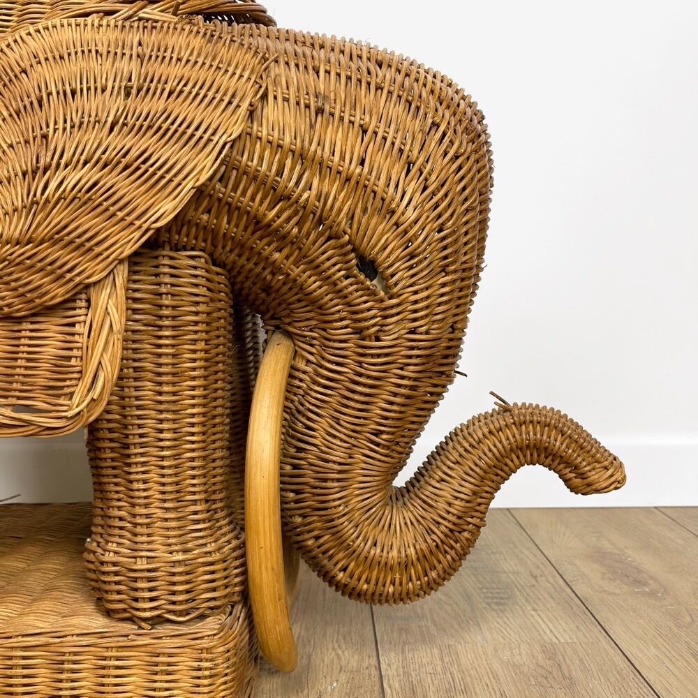 Elephant woven wicker side table 70s