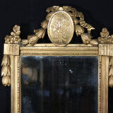 Miroir en bois doré