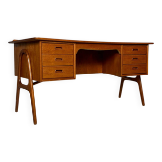 1960s Vintage Curved Teak Writing Desk by Svend Aage Madsen