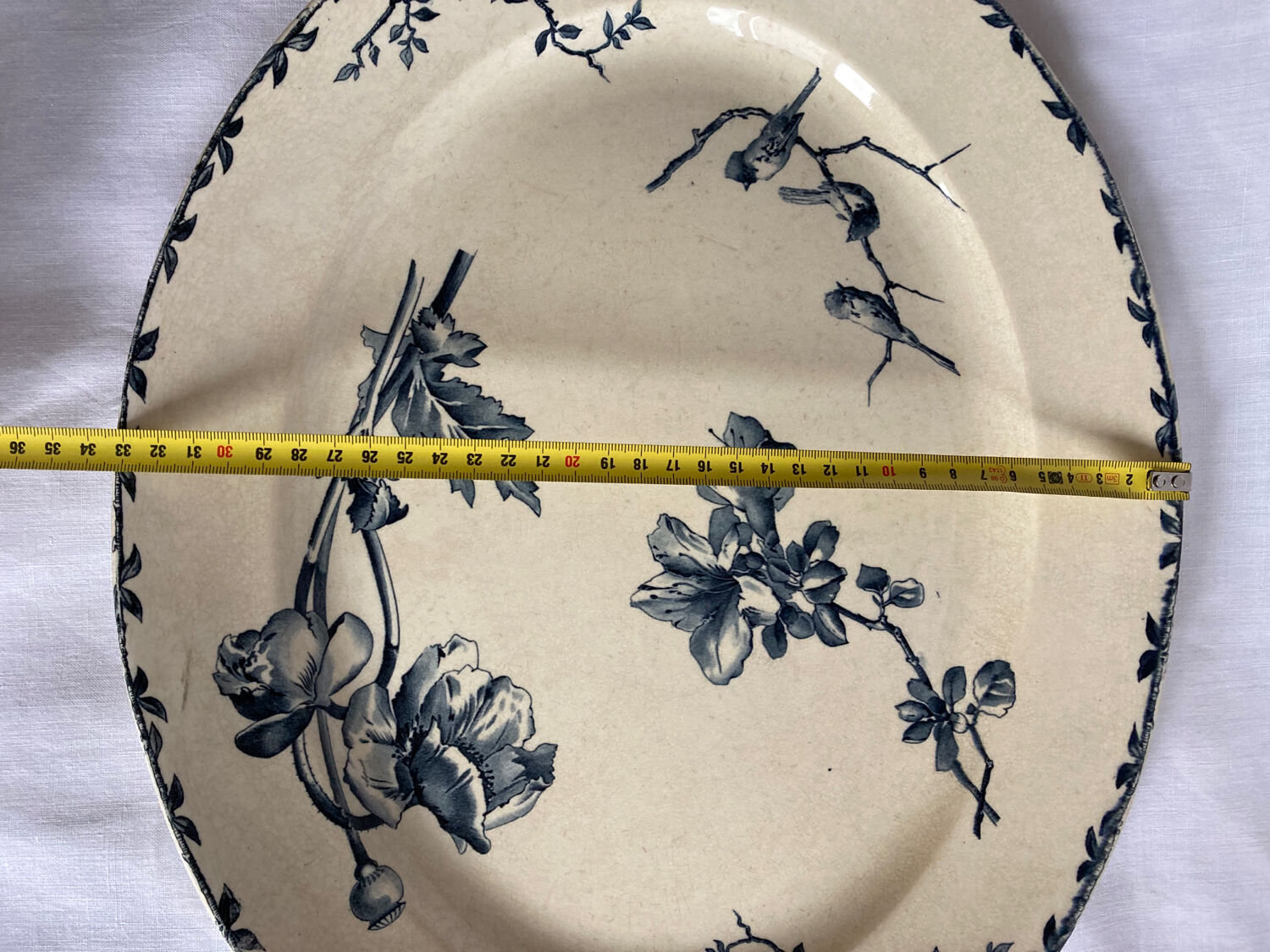 Assiettes XIXe siècle Gien terre de fer collection aux oiseaux japonisant