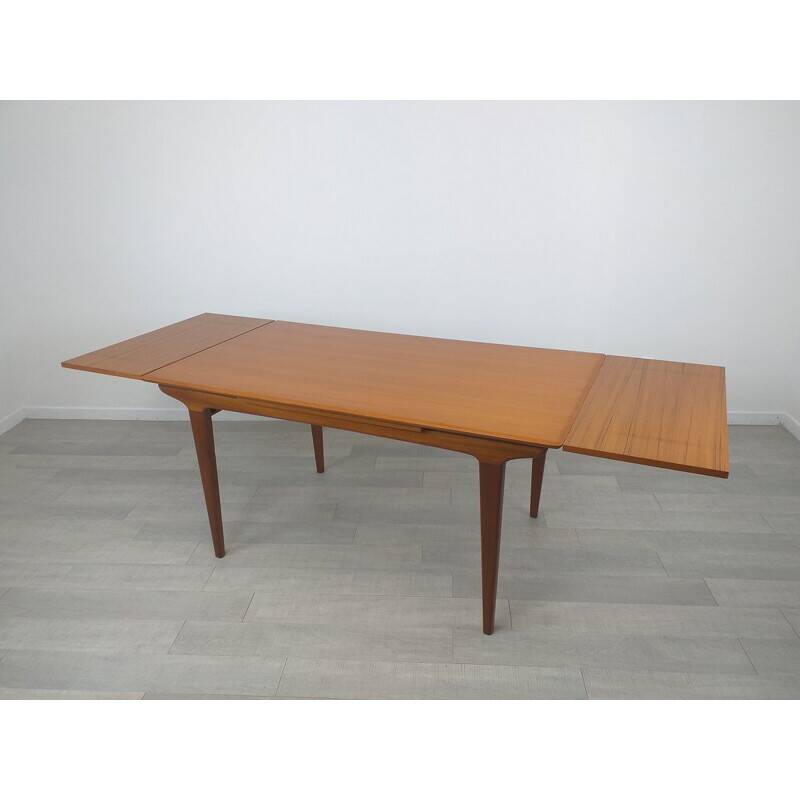 Vintage scandinavian table lb kofod larsen teak made in denmark
