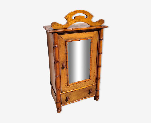 Armoire de poupée bambou 1900