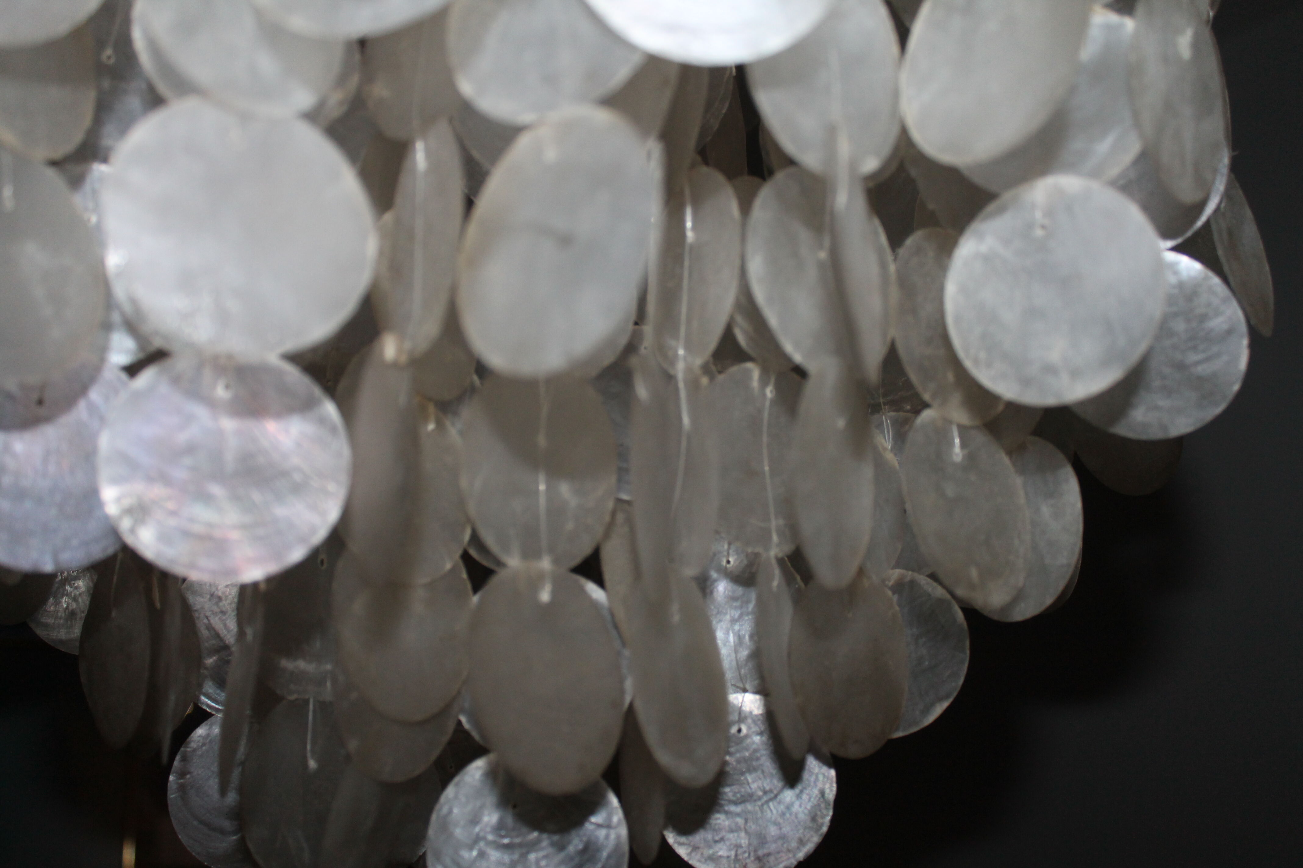 Large chandelier of the 60s/70s mother-of-pearl stamps