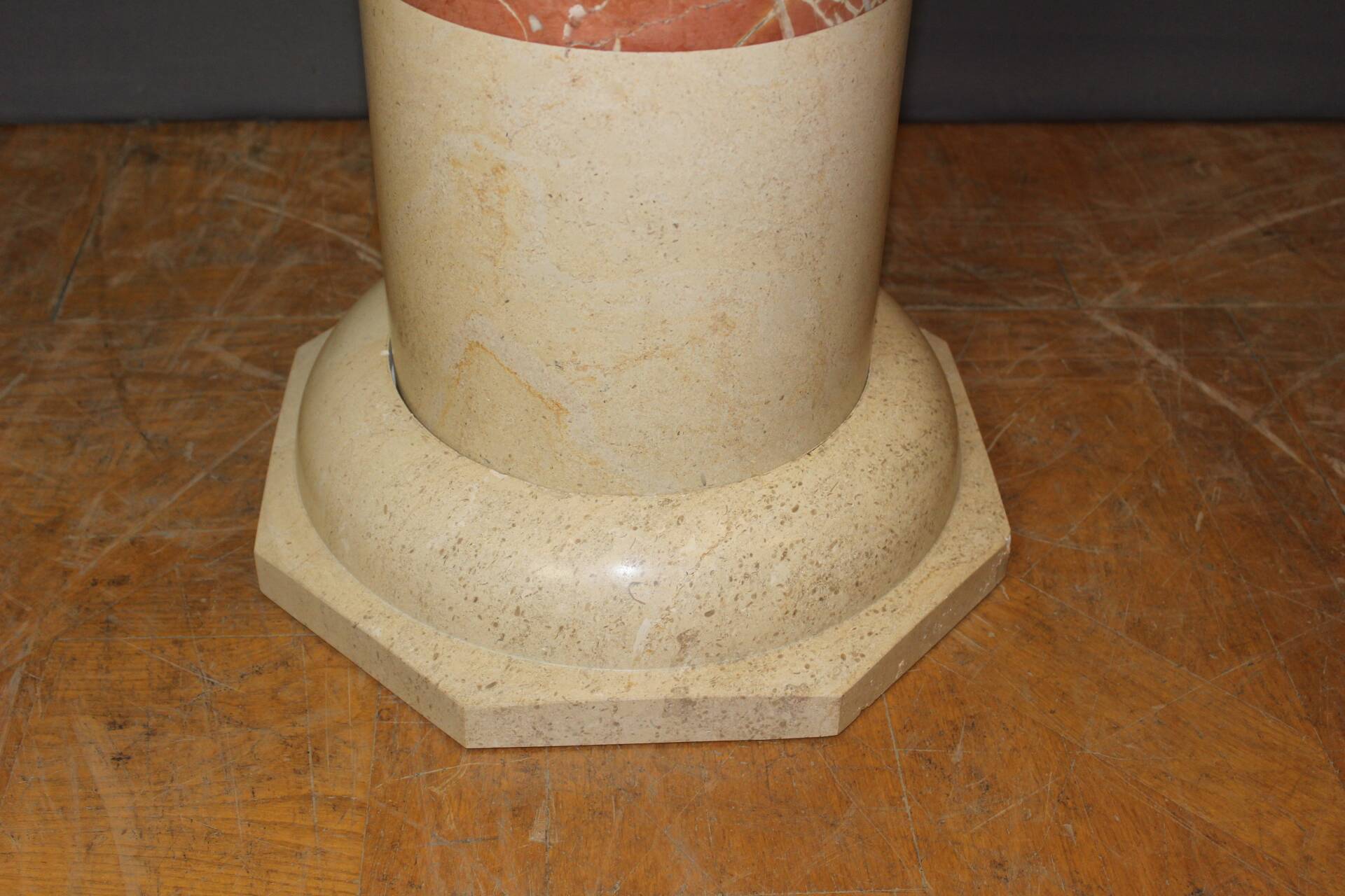 Column and its basin in marble and ceramic from around 1980.