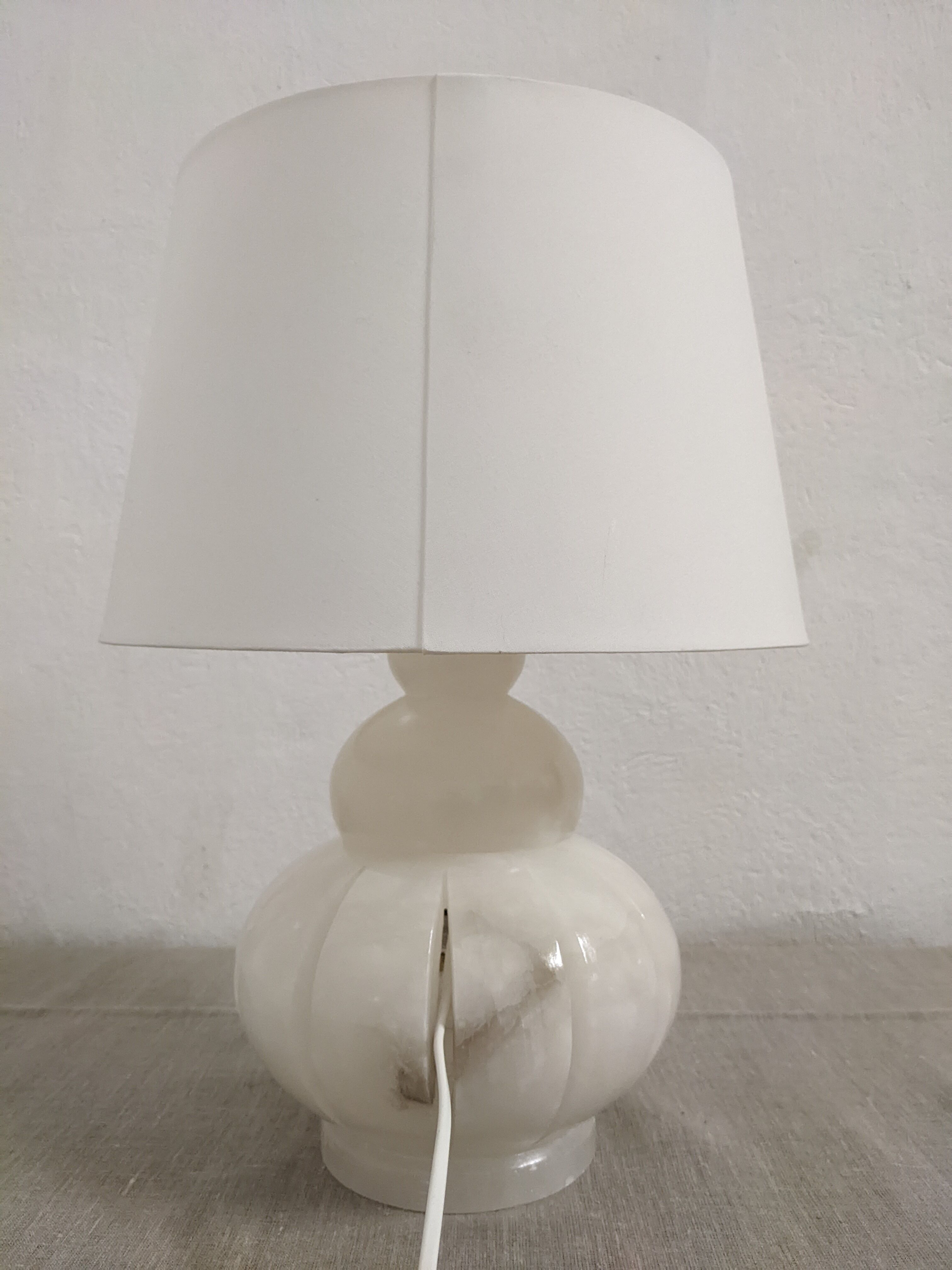 Alabaster ball lamp from the 60s/70s