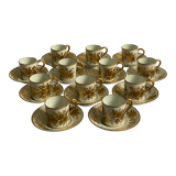 Coffee cup service in porcelain