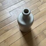Bouteille en grès vintage 250914