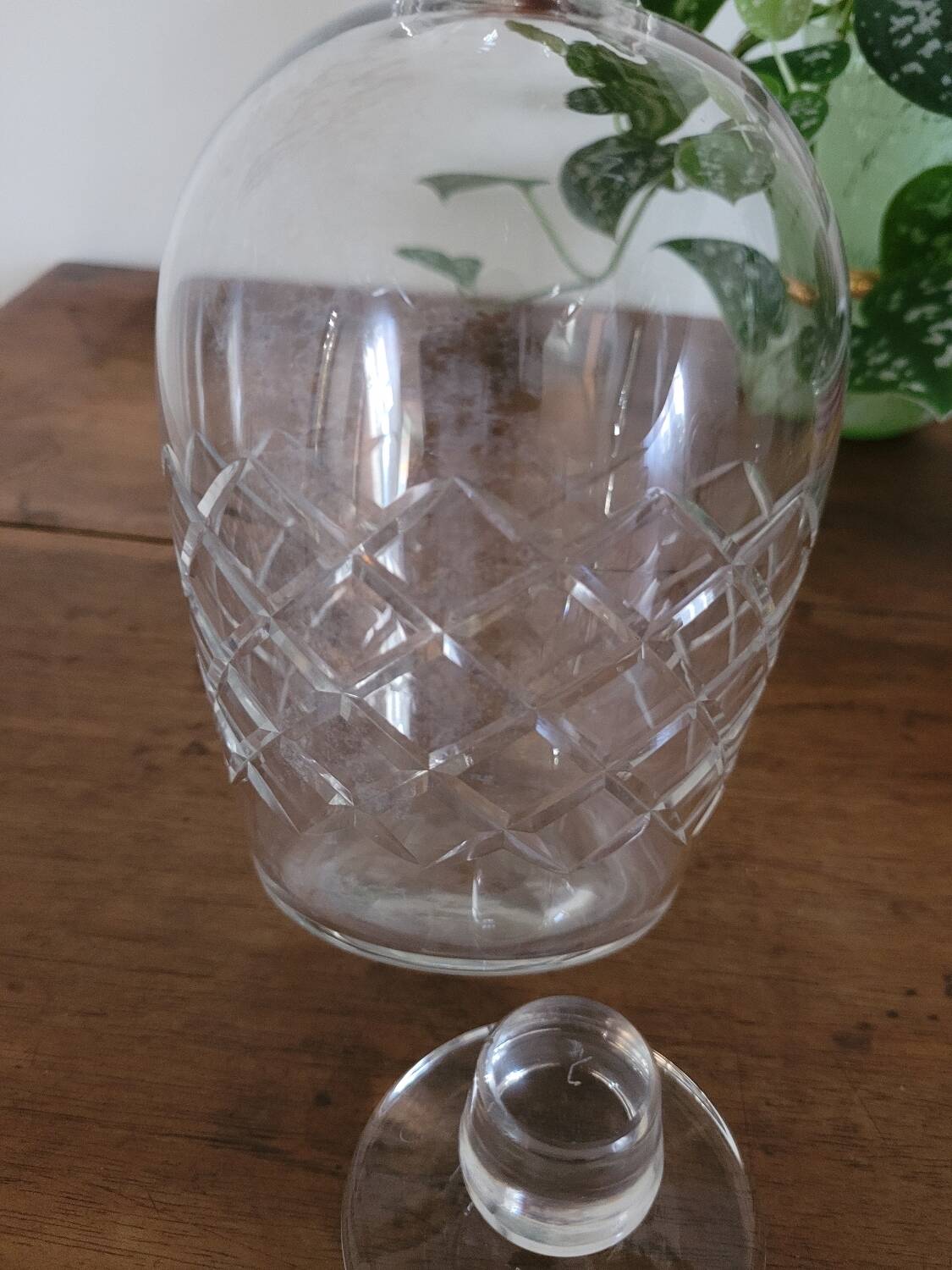 Carafe No. 2 in chiseled crystal